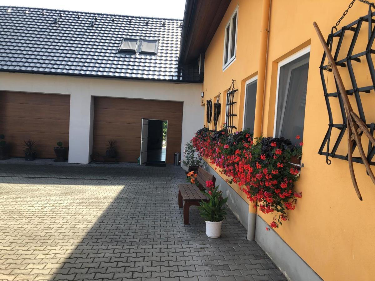 U Fousace Hrabětice Buitenkant foto
